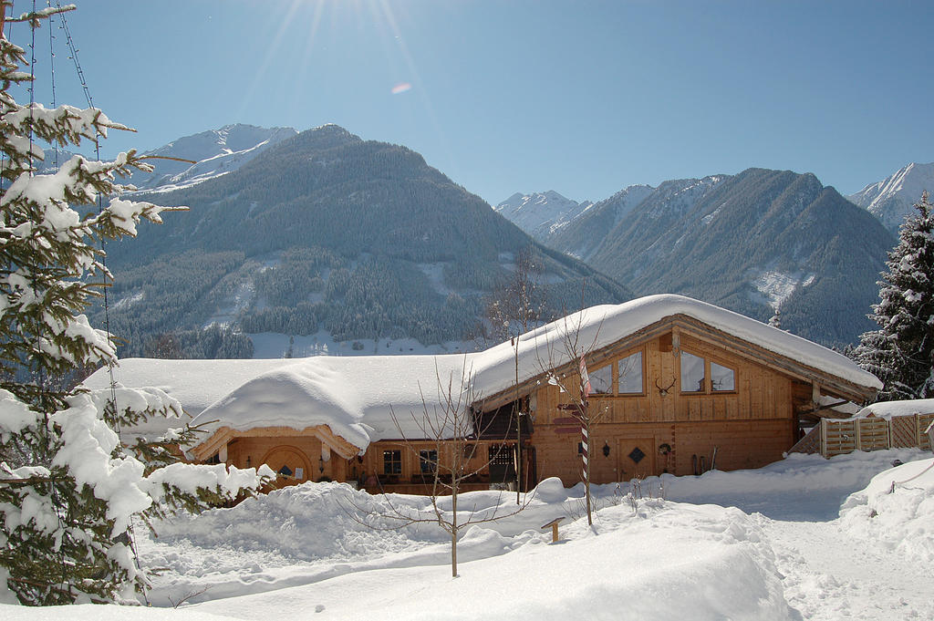 Naturdorf Oberkuehnreit Neukirchen am Grossvenediger Exterior photo